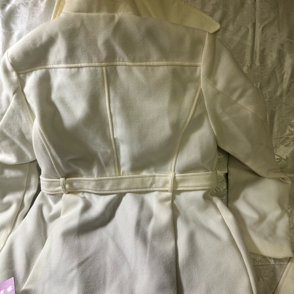 Rampage Coat Women's Large White Button Front Pockets Belt Polyester Long Sleeve - Picture 6 of 7